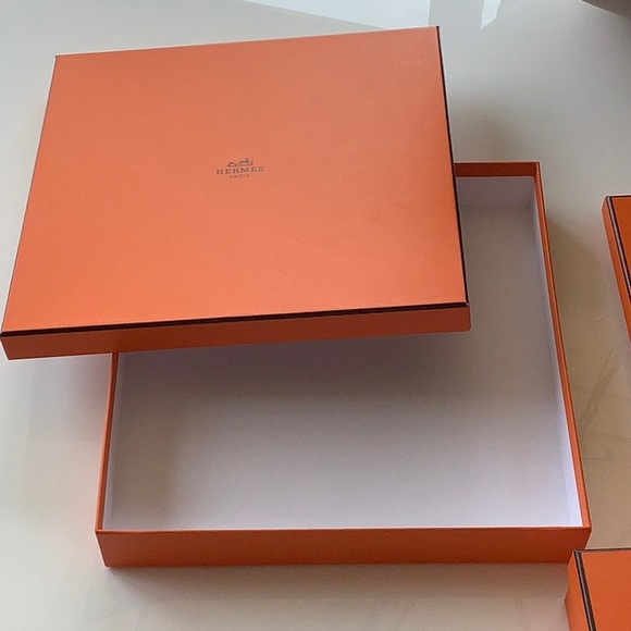 Hermes boxes - Picture 2 of 5